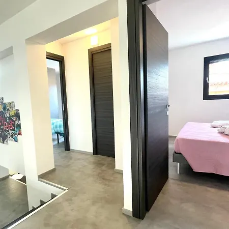 Loft On The Coast Apartmán
